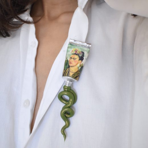 Broche Niki Boden Paint Frida Kahlo Vert